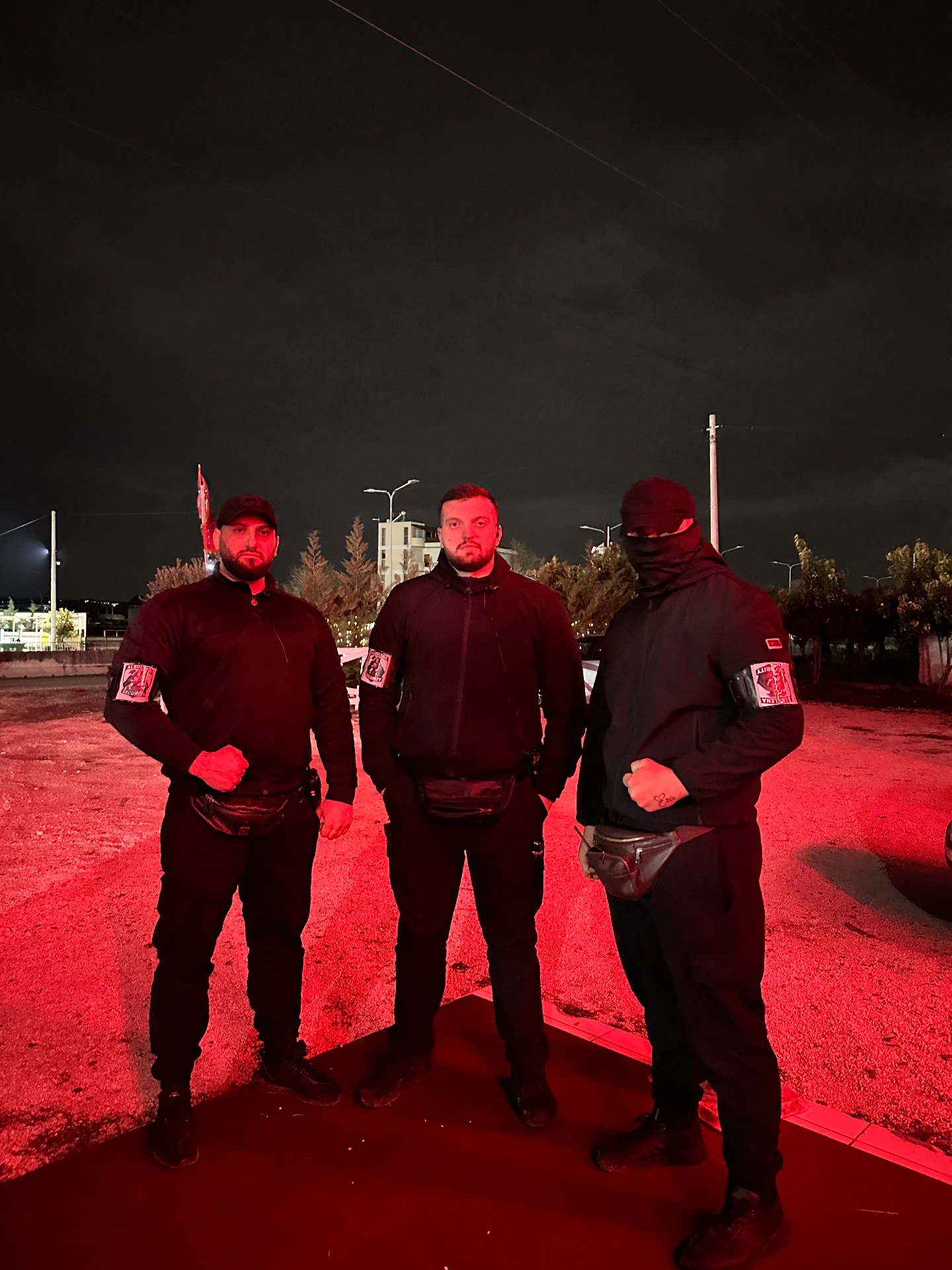 Bodyguard profesional natën
